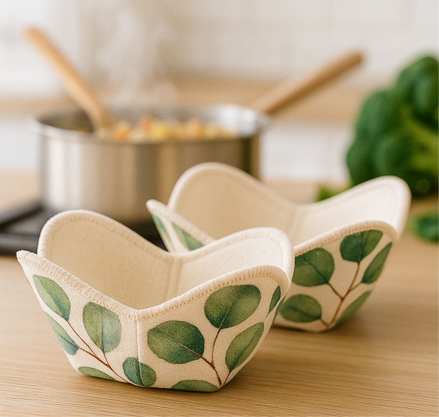 Set of 2 Microwave Bowl 4x7x7 Inch Polyester Cloth Hot Pads with Branch Leaves Print