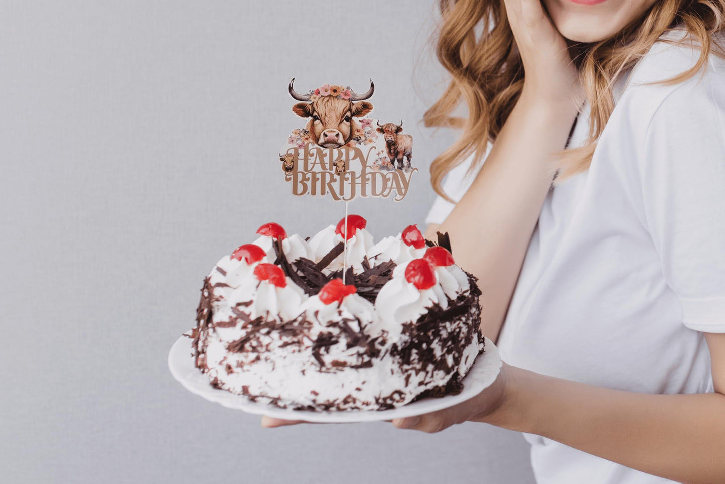 6.7x7.6 Inch Highland Cow Happy Birthday Cake Topper Paper - Highlands Cow Birthday Party Supplies - Brown Glitter Highland Cow